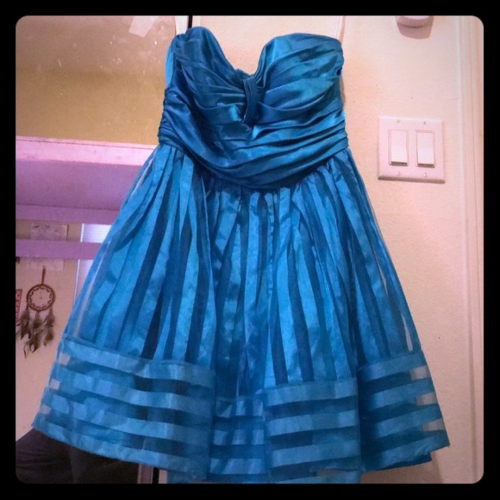 Adorable cupcake style Betsey Johnson dress